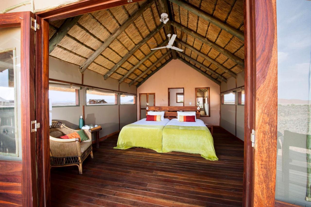 Wilderness Safaris Kulala Desert Lodge 塞斯瑞姆 外观 照片
